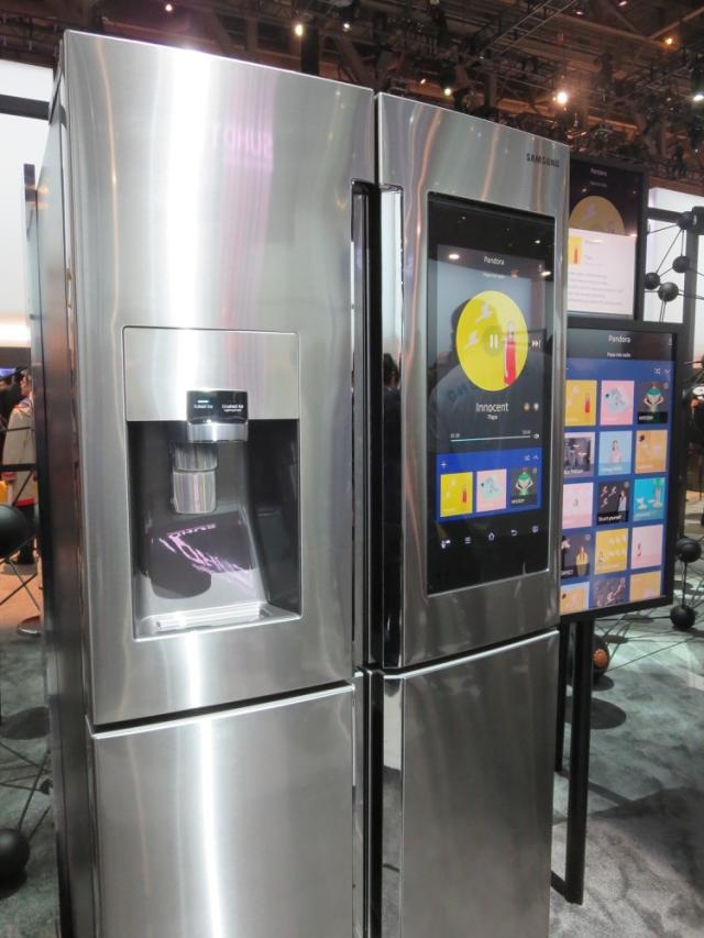 samsung smart hub fridge